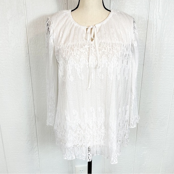 NEW C Est  1946 While Lace Long Sleeve Blouse Size Small - Picture 1 of 8